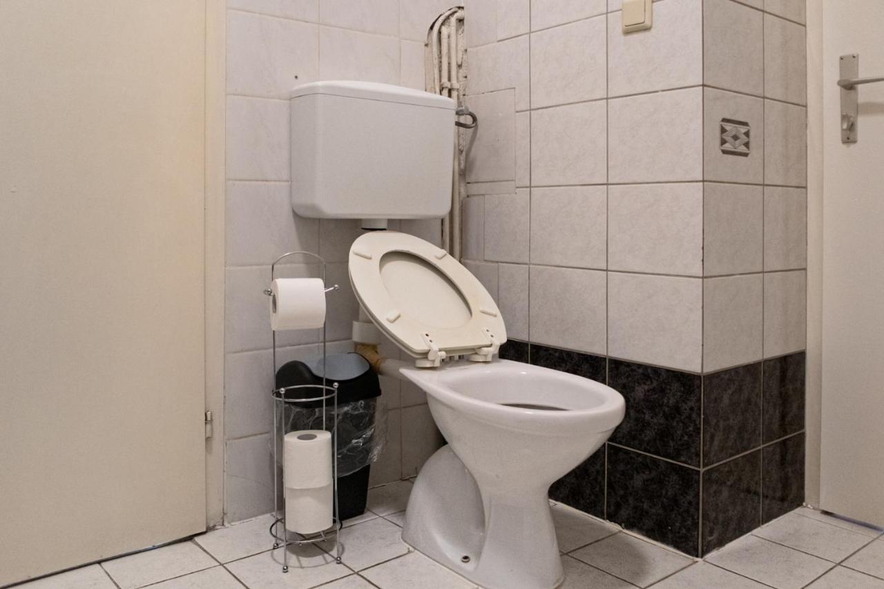 Spacious 2Br Apt.-Near Wiener Stadthalle Exterior photo