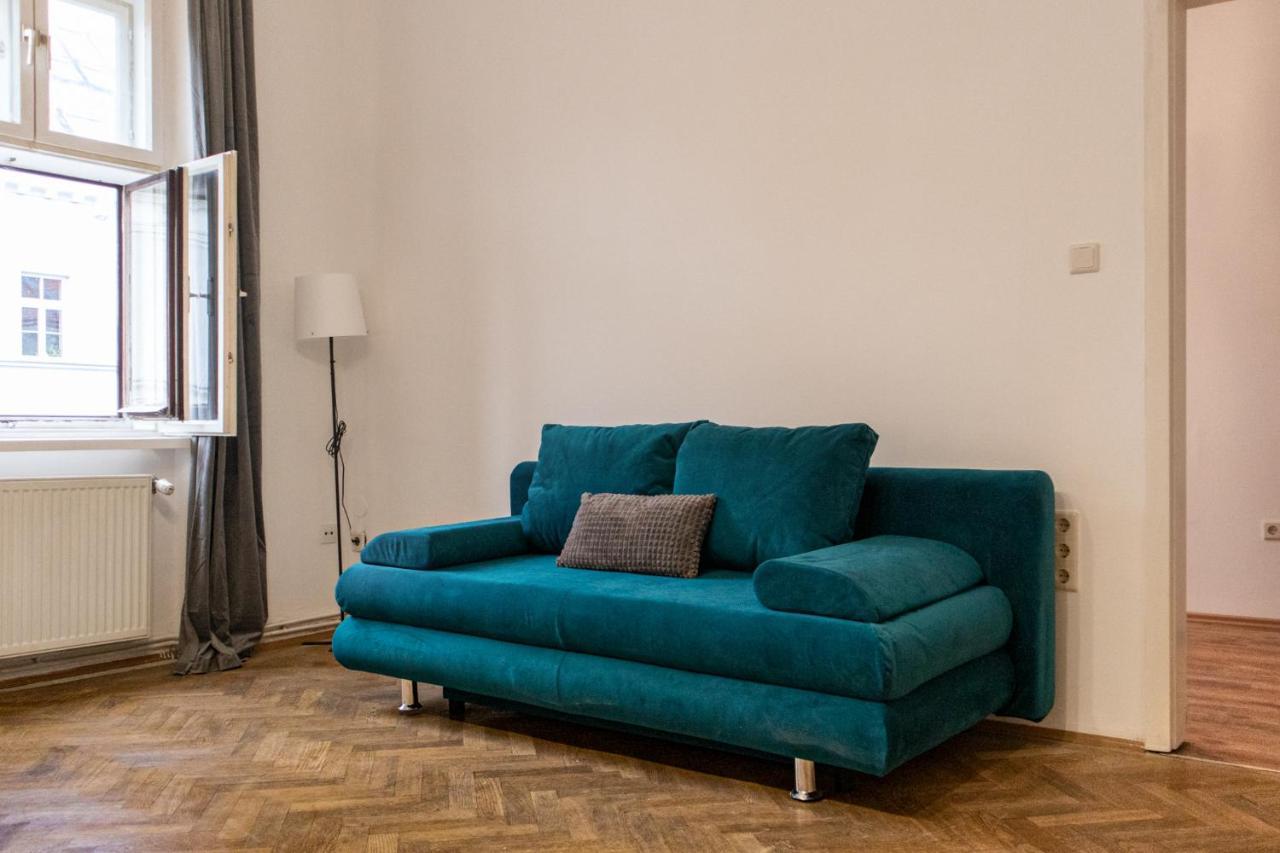 Spacious 2Br Apt.-Near Wiener Stadthalle Exterior photo